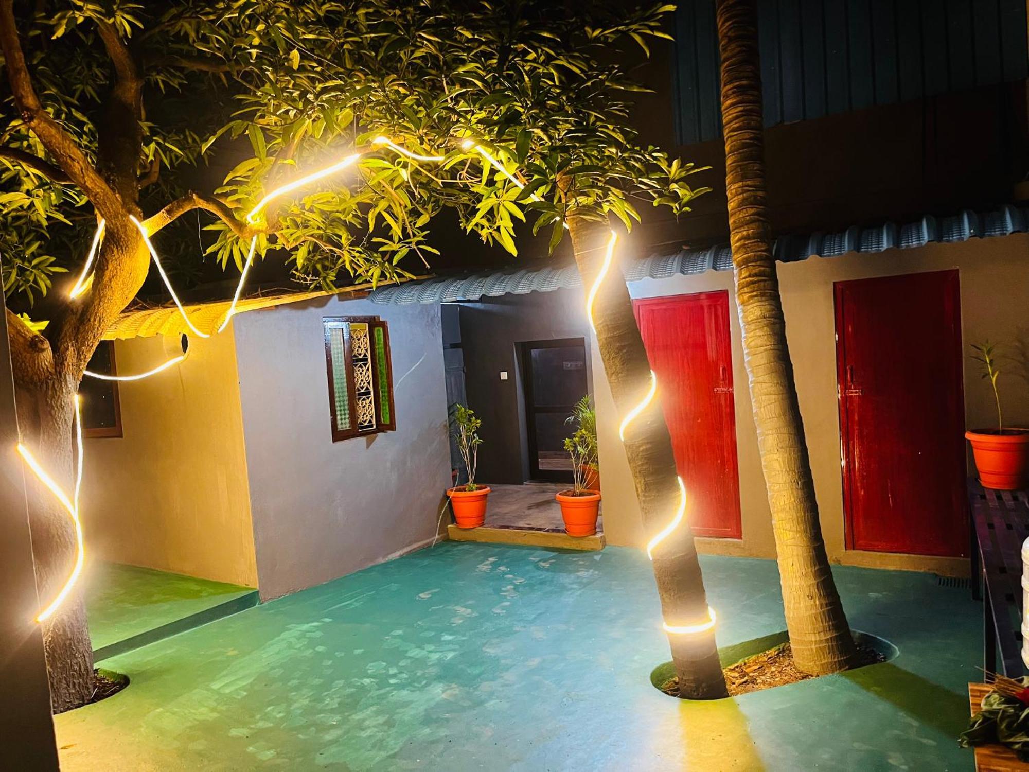 Hostel Kuruku Santhu Colive Пондичерри Экстерьер фото