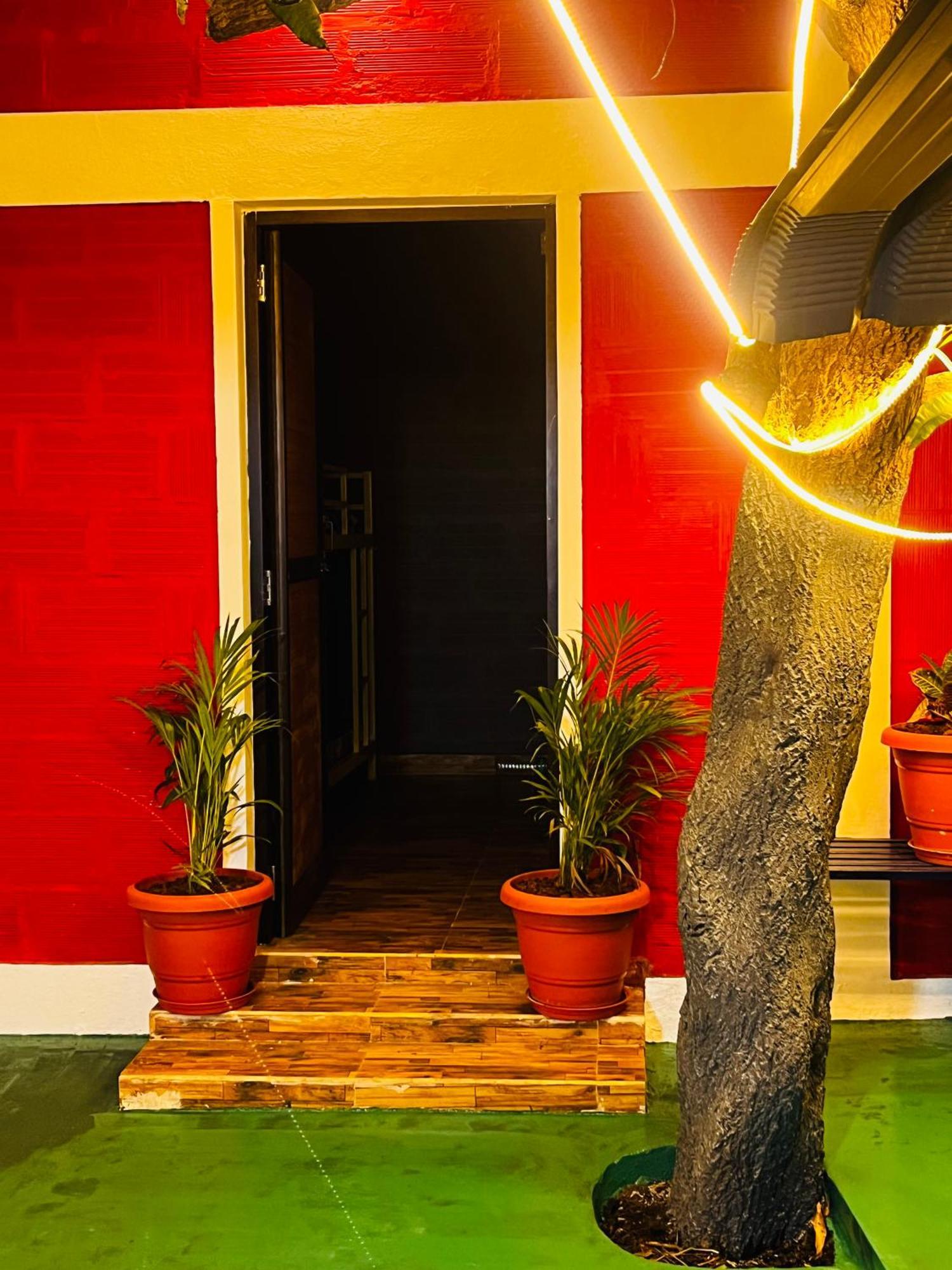 Hostel Kuruku Santhu Colive Пондичерри Экстерьер фото